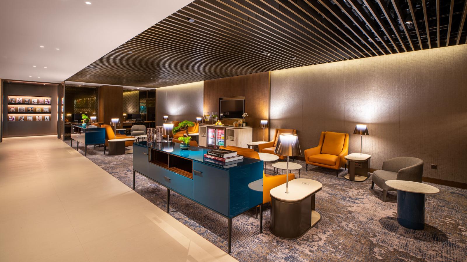 Premium Lounge